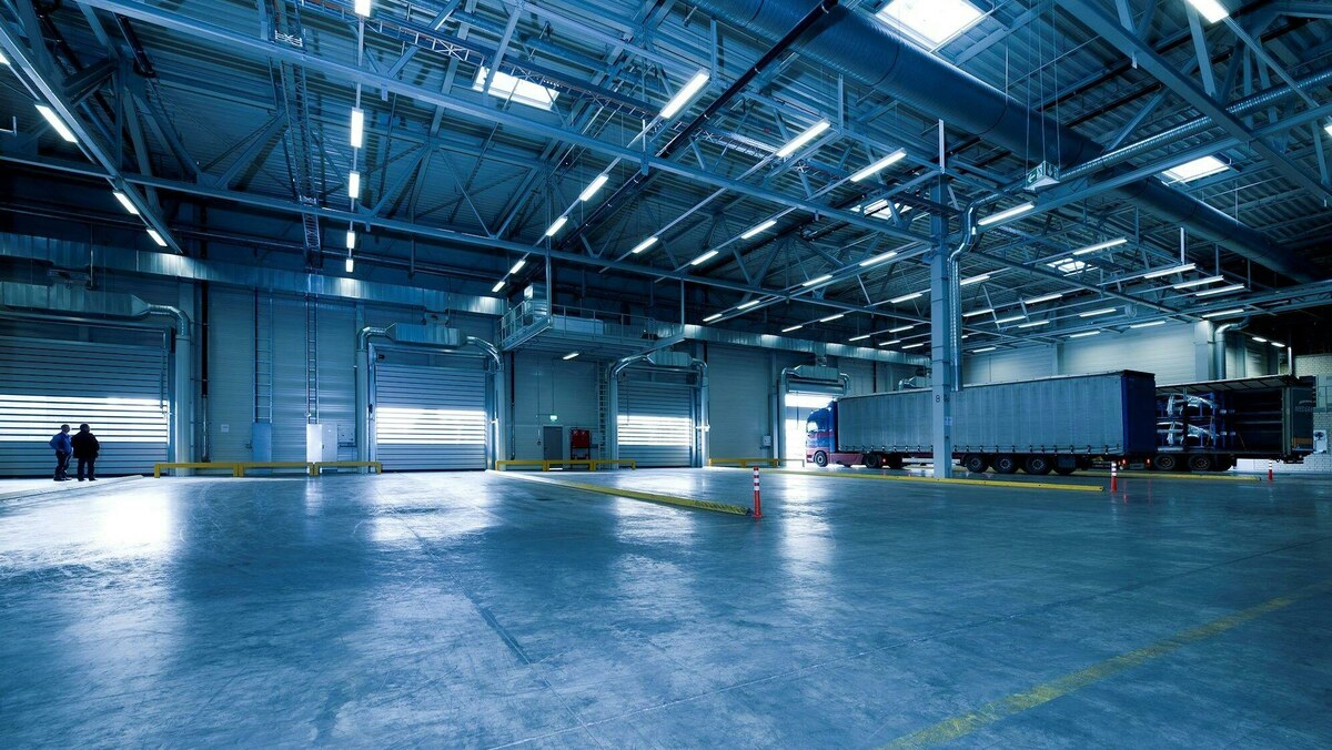 Banner — Industry Commercial Hoa